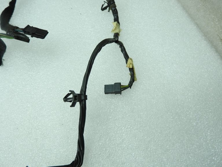 Aizmugures durvju instalācijas instalācija Opel Meriva B 13362969 13332187