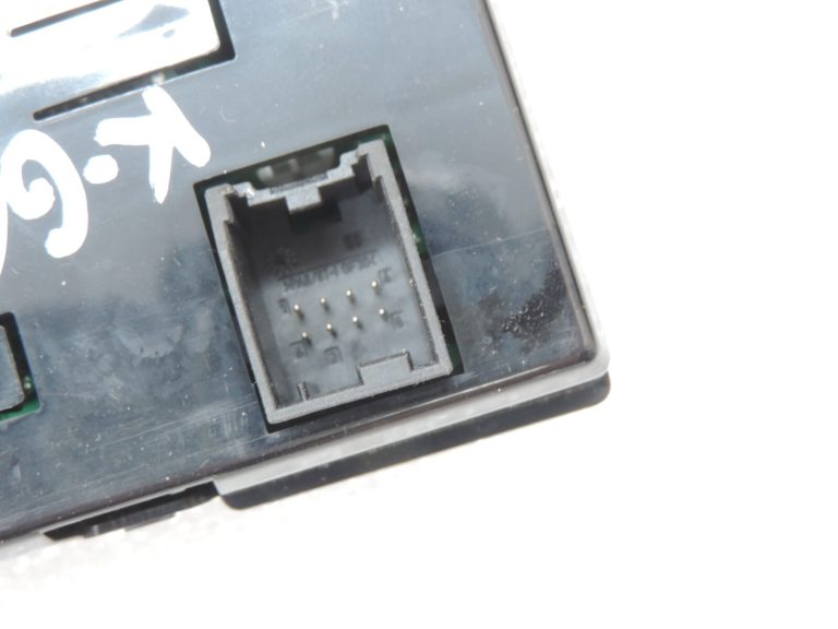 Oriģinālais Opel Meriva B instrumentu paneļa displejs 13338335 13267983 13390277