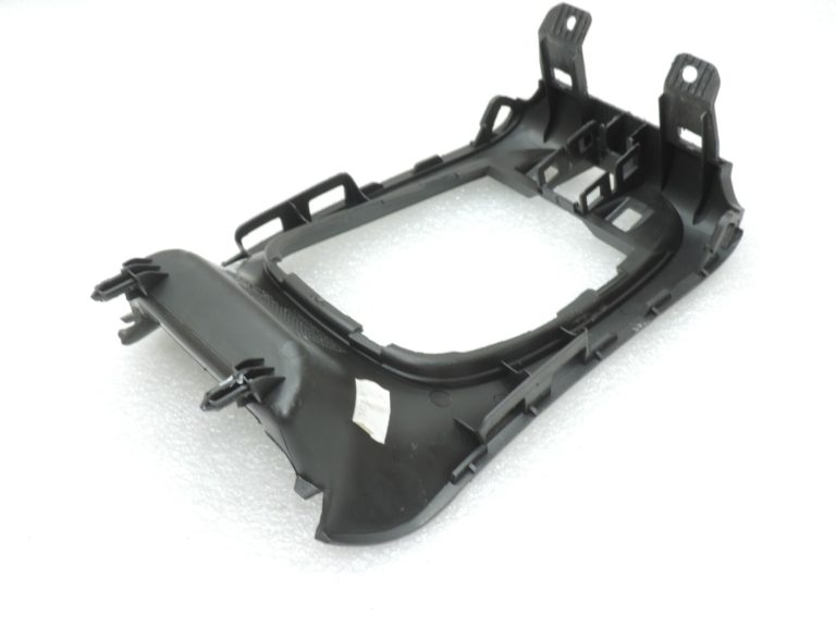 Oriģinālais Opel Meriva B centrālās konsoles pārnesumu sviras pārsegs 13315547 13258302