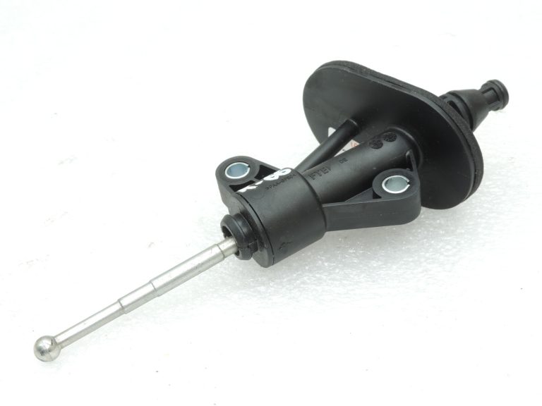 Oriģinālais Opel Meriva B sajūga galvenais cilindrs 55565462 6790270
