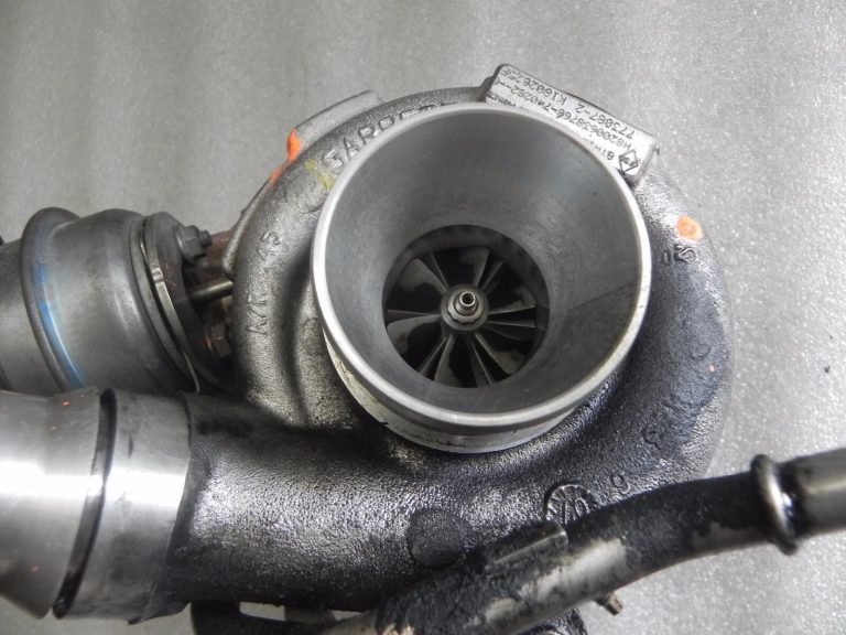 Turbokompresors 2.0D priekš NISSAN QASHQAI X-TRAIL RENAULT ESPACE IV LAGUNA II KOLEOS I