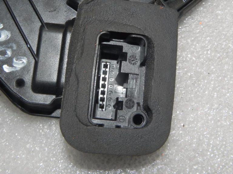 Oriģinālais Seat Leon 5F Skoda Yeti VW Golf Jetta Polo 6R durvju slēdzene, aizmugurējā labajā pusē
