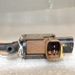 Mazda 6 GG GY MPV Nissan X Trail T30 Vakuuma vārsts K5T46573 K5T46591 Solenoīds