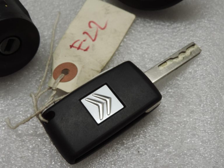Citroen C5 III cilindru slēdzenes Tur atslēgu komplekts