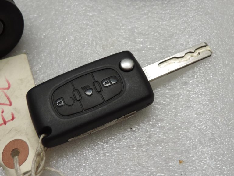 Citroen C5 III cilindru slēdzenes Tur atslēgu komplekts