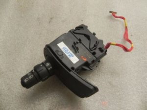 Oriģinālais RENAULT CLIO III KANGOO II MODUS Indikatora gaismas slēdzis Slēdzis