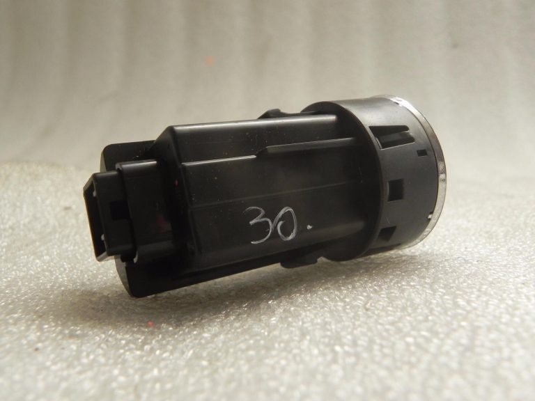 Toyota Yaris III P13 2011-2020 START STOP SITCH 89611-0D030