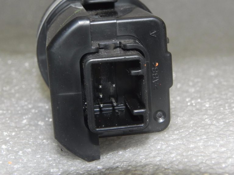 Toyota Yaris III P13 2011-2020 START STOP SITCH 89611-0D030