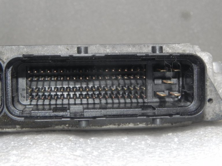Toyota Yaris P9 2006-2011 1.4D motora vadības bloks 0281012517 ECU CONTROL UNIT