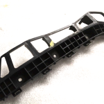 Hyundai i30 kronšteins Bampera kronšteins aizmugurējais kreisais 86615-2R000