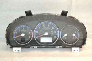 Hyundai Santa Fe II CM 2,2CRDI MILEN spidometra instrumentu klasteris dīzeļdegviela