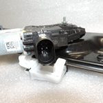 BMW X3 F25 Logu regulatora motors aizmugurējā labajā pusē 7258536 Logu regulators aizmugurējā labajā pusē