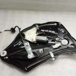 Mercedes A207 W207 C207 E klases kabriolets Aizmugurējais kreisais loga regulators A2076701903
