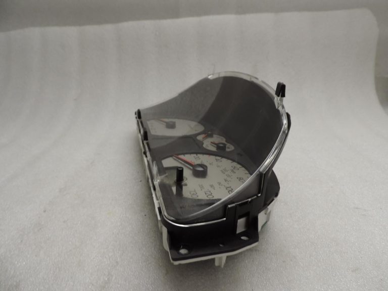 Hyundai Terracan dīzeļdzinējs Milen Instrumentu klasteris 94021-H1320
