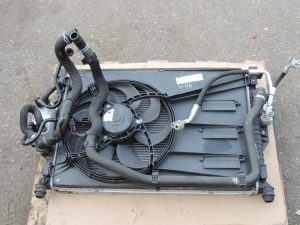 Oriģināls VOLVO radiatora komplekts ūdens dzesētājs eļļas dzesētājs gaisa kondicionētājs kondensatora radiatora ventilators