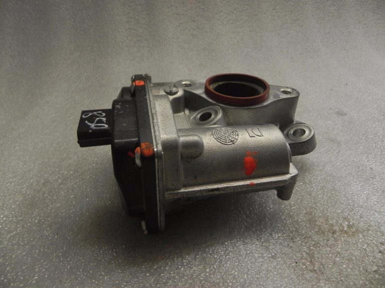 AS NEW ! 8Tkm Original 1.5 dCi EGR VALVE priekš Renault Dacia Nissan Mercedes