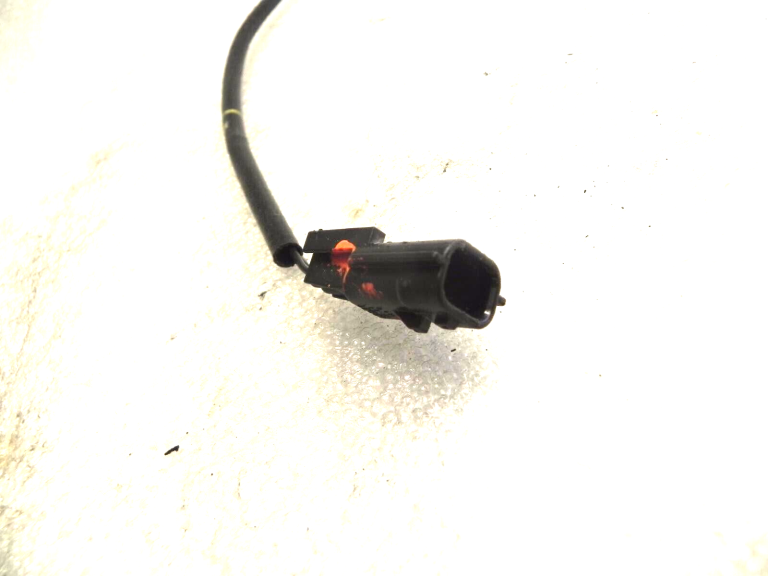 8Tkm oriģināls izplūdes gāzu temperatūras sensors Mercedes Renault Nissan 226401704R
