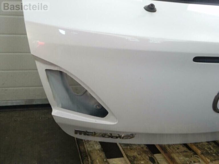 Mazda 6 GH Hečbeks aizmugurējās durvis bagāžnieka vāka krāsa 34K BEZ DAĻĀM