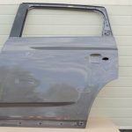 Chevrolet Orlando Aizmugurējās kreisās durvis Krāsa GQK Aizmugurējās kreisās durvis