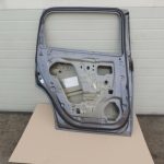 Chevrolet Orlando Aizmugurējās kreisās durvis Krāsa GQK Aizmugurējās kreisās durvis