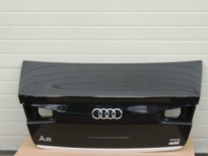 Audi A6 4G C7 Facelift Sedans Aizmugurējā durvju vāka krāsa A2 / Y9B