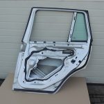 BMW X-3 E83 X3 Aizmugurējā labā durvju kārba 354/7 Titanium Silver Aizmugurējā labā durvju kārba