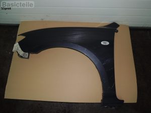 Mazda 3 BK priekšējais kreisais spārns 28B kreisais spārns kreisā krāsā