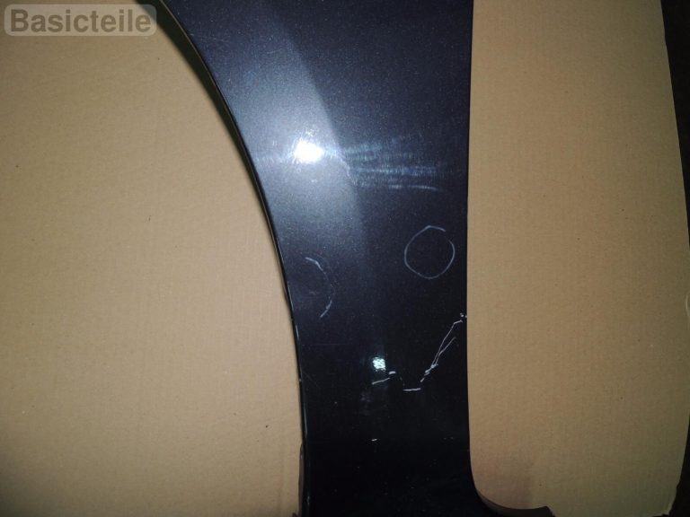 Mazda 3 BK priekšējais kreisais spārns 28B kreisais spārns kreisā krāsā