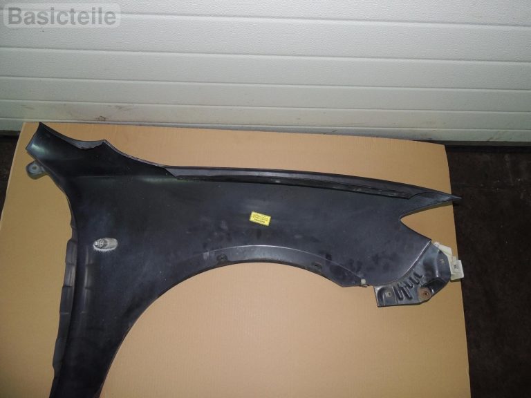 Mazda 3 BK priekšējais kreisais spārns 28B kreisais spārns kreisā krāsā