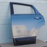 Nissan Qashqai Aizmugurējās kreisās durvis Krāsa B52 Aizmugurējās kreisās durvis