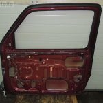 Suzuki Jimny Durvju priekšējā labo durvju priekšējā labā ZY8 Shinning Red