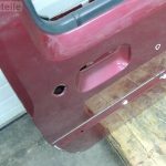Suzuki Jimny Durvju priekšējā labo durvju priekšējā labā ZY8 Shinning Red