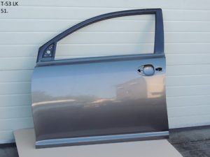 Toyota Avensis II T25 2003-2008 Durvis priekšējās kreisās krāsas 1G3 priekšējās kreisās durvis