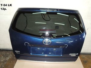 Toyota Corolla Verso III 04-09 aizmugurējās durvis ar stikla bagāžnieka vāku, krāsa 8P4