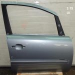 Opel Zafira B durvju priekšējā labo durvju krāsa gaiši sudraba 163 / 4AU, GBJ Durvju priekšējā labo durvju daļa