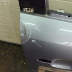Opel Zafira B durvju priekšējā labo durvju krāsa gaiši sudraba 163 / 4AU, GBJ Durvju priekšējā labo durvju daļa
