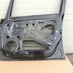 Opel Zafira B durvju priekšējās labās puses krāsa safīra melna 20R / 2HU, GBG