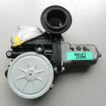 Lexus RX270/350/450H Aizmugurējā stikla motors pa labi 85710-4808080
