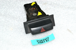Mazda MPV II (LW) avārijas bākugunis avārijas bākugunis oriģināls LC62-66-4H0