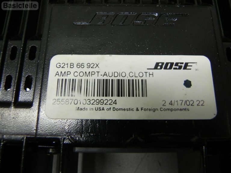 Mazda audio pastiprinātājs BOSE vadības bloks G21B 66 92X pastiprinātājs AMP