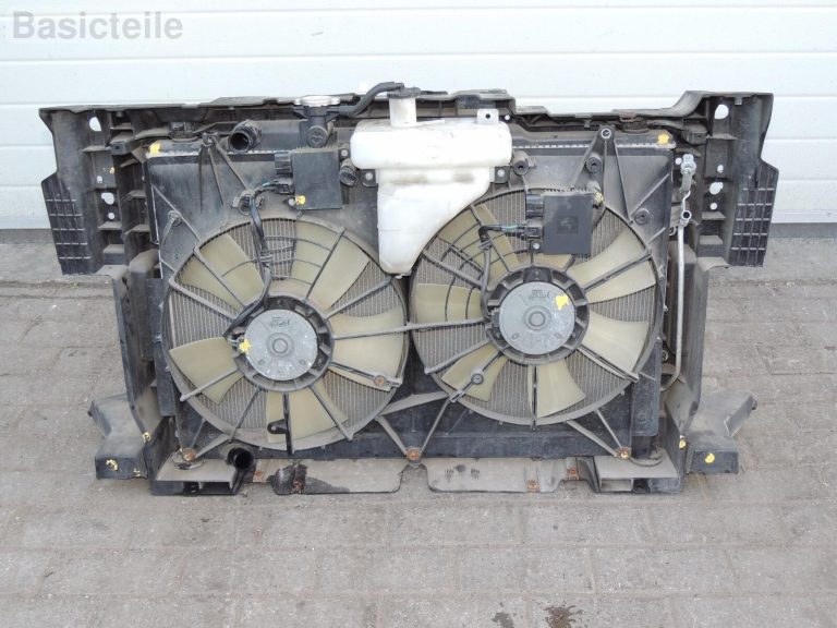 Mazda CX7 2.3T radiatora pakete radiatora gaisa kondicionēšanas radiatora ūdens dzesētājs