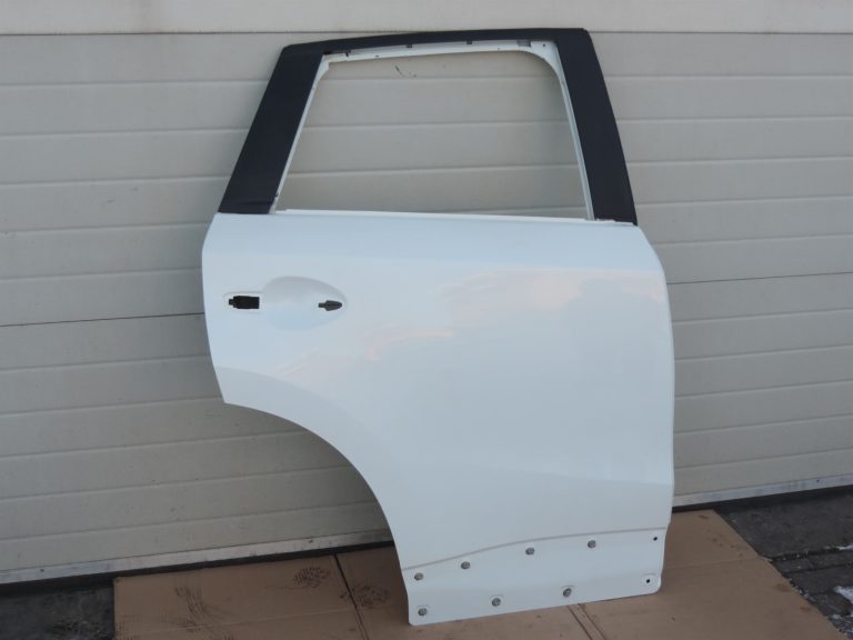 Mazda CX-5 I Aizmugurējās labās puses durvis – Krāsa – 34K – Crystal White Pearl