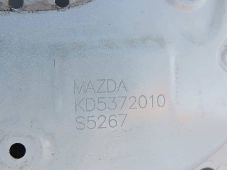 Mazda CX-5 I Aizmugurējās labās puses durvis – Krāsa – 34K – Crystal White Pearl
