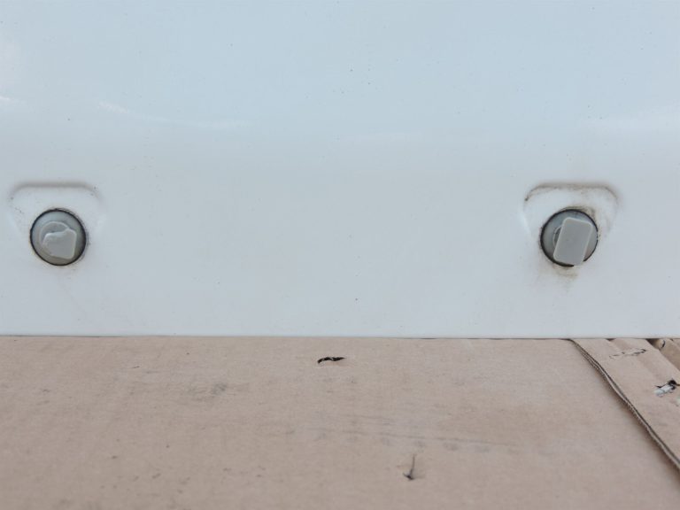 Mazda CX-5 I Aizmugurējās labās puses durvis – Krāsa – 34K – Crystal White Pearl