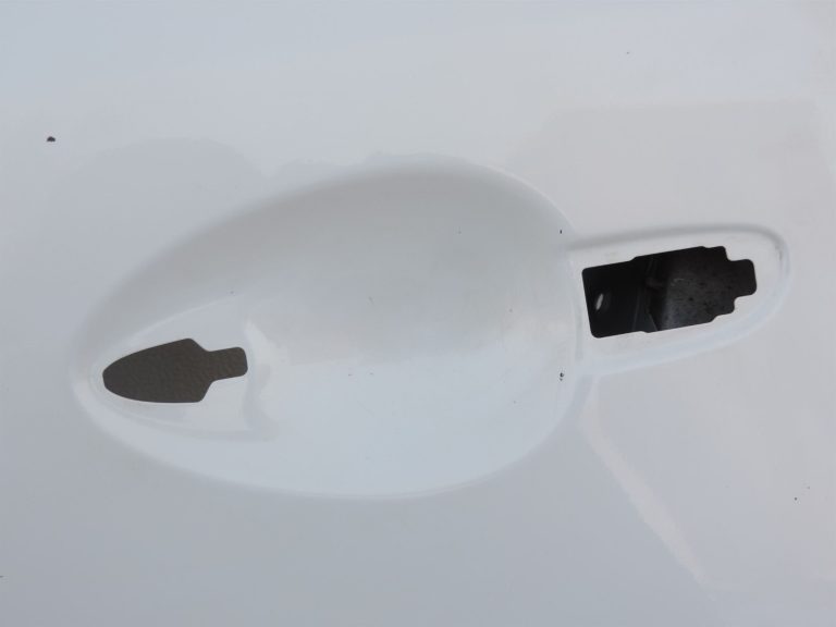Mazda CX-5 I Aizmugurējās kreisās durvis kreisās durvis – Krāsa – 34K – Crystal White Pearl