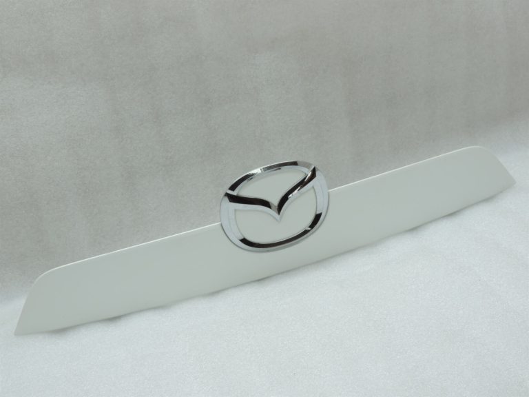 Mazda CX-5 I Aizmugurējo durvju rokturis, aizmugurējo durvju apdares sloksne, krāsa 34K KD5350810A85