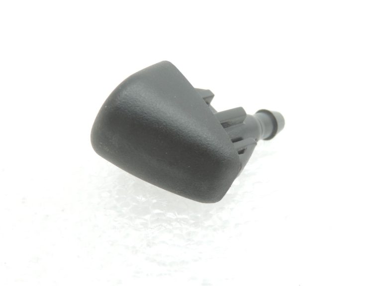 Oriģinālā Mazda 6 GJ vējstikla mazgātāja sprausla labajā pusē KD5367510, KD53-67-510