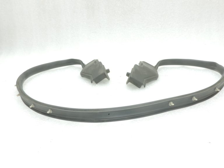 Oriģināls Mazda 6 GJ motora pārsega blīvējums zem vējstikla GHP956760