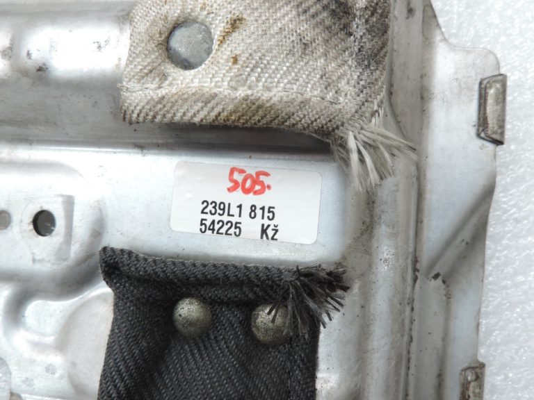 Oriģināls Mazda 6 GJ / CX-5 2.2 SKYACTIV-D izplūdes kolektora siltuma vairogs