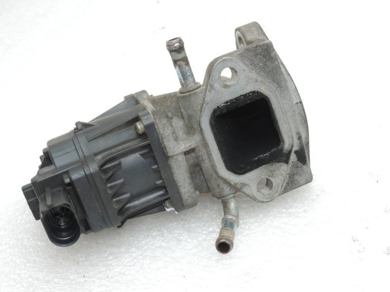 Oriģinālais Mazda 6 GJ / CX-5 2.2 SKYACTIV-D EGR dzesētāja vārsts SH01203A0B